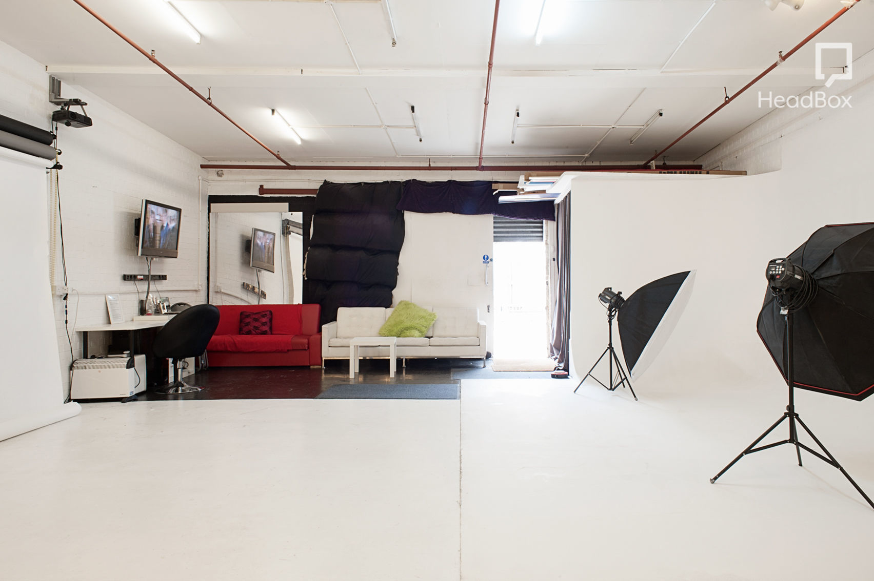 When the Green Woods Laugh 8