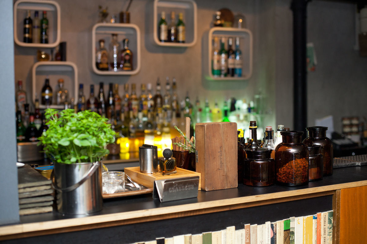 The Way Through the Woods 7