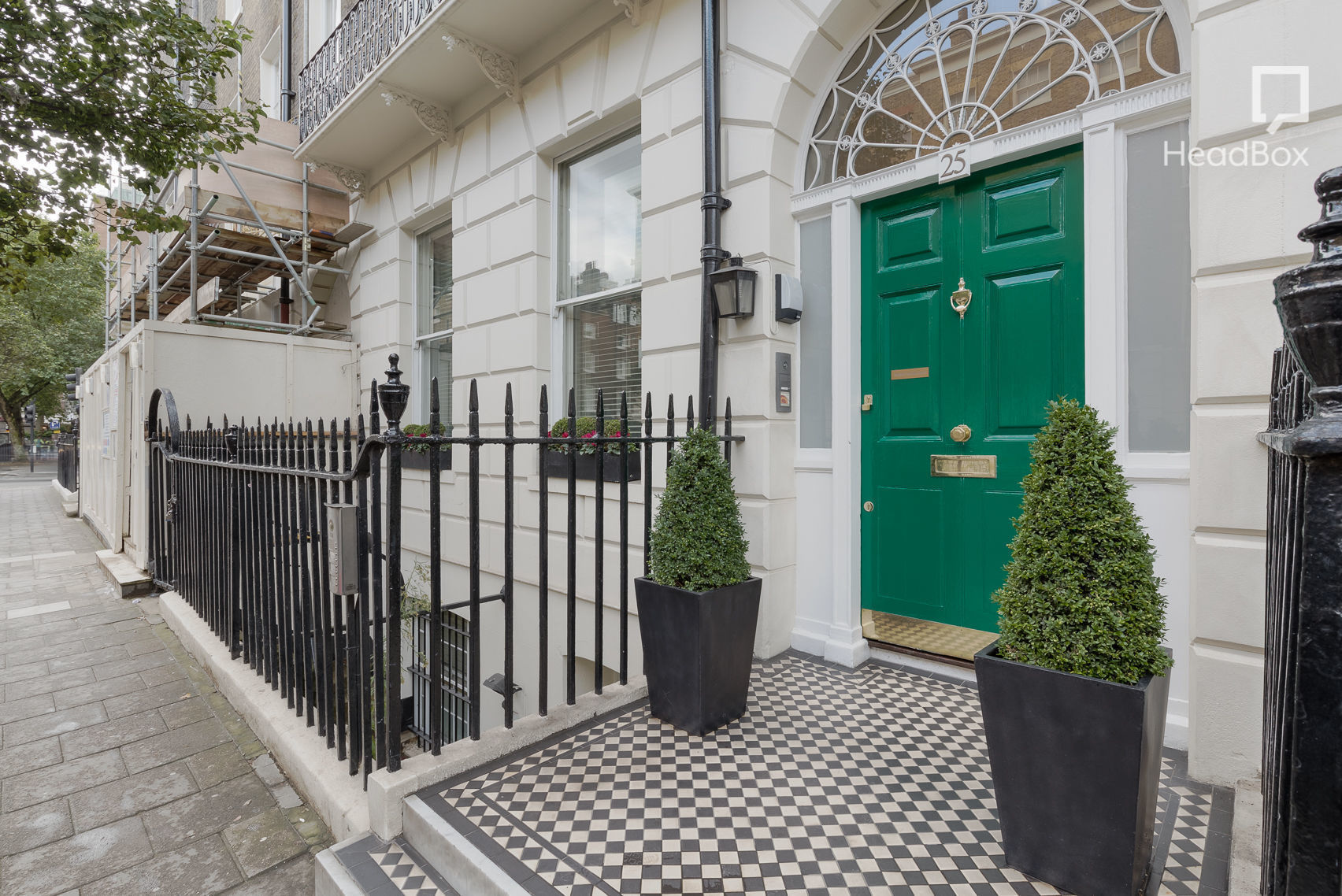 The Far-Distant Oxus 9