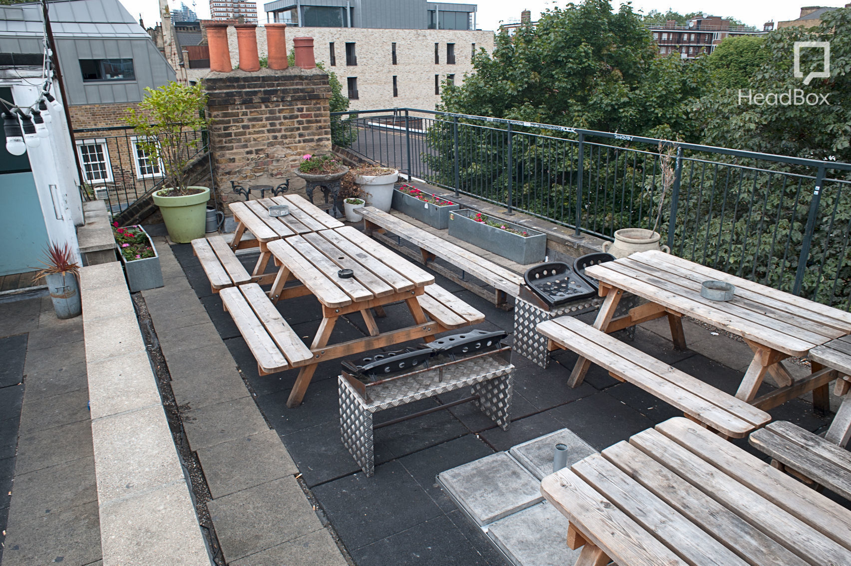 To Your Scattered Bodies Go 11