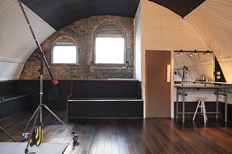 The Monkey's Raincoat 0