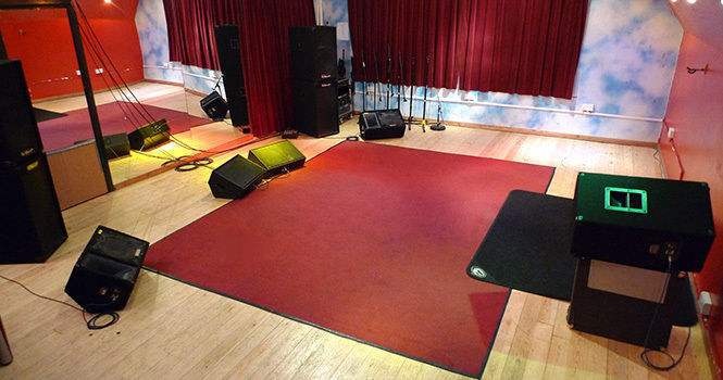 Where Angels Fear to Tread 1