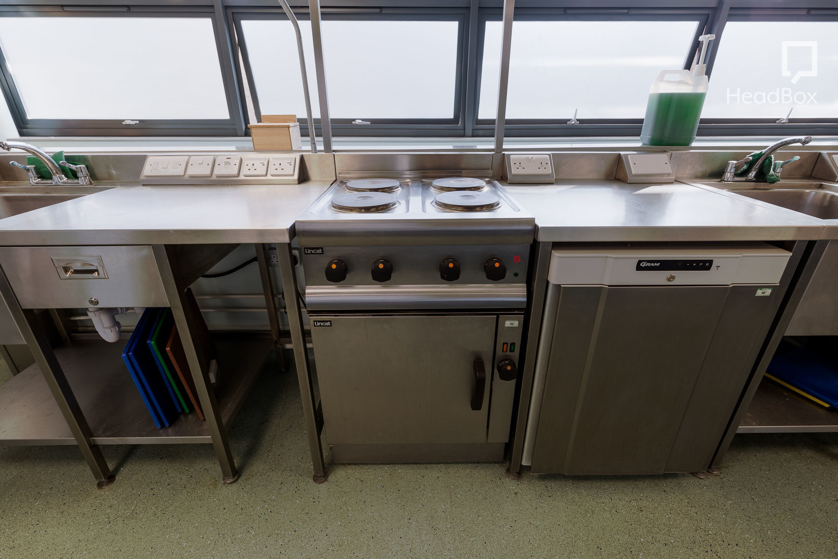 His Dark Materials 4